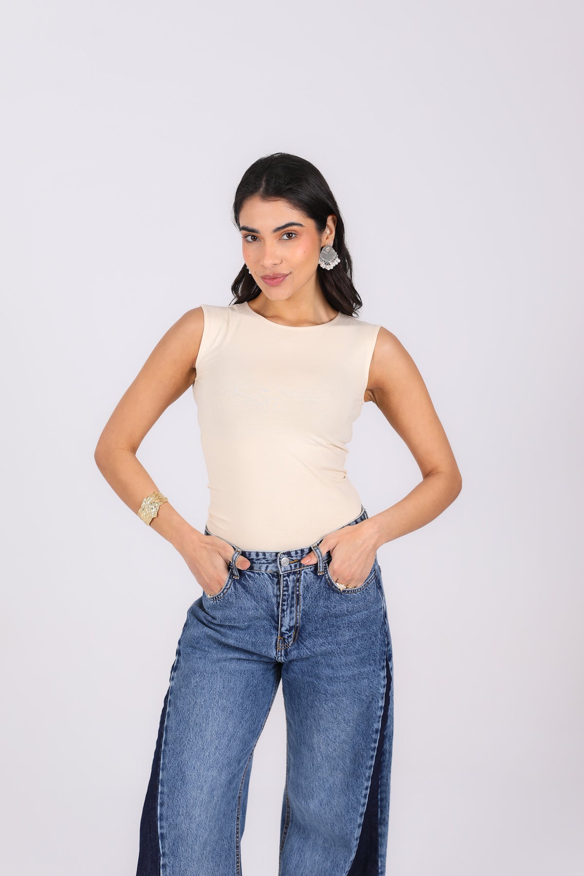 The Contour Basic Top
