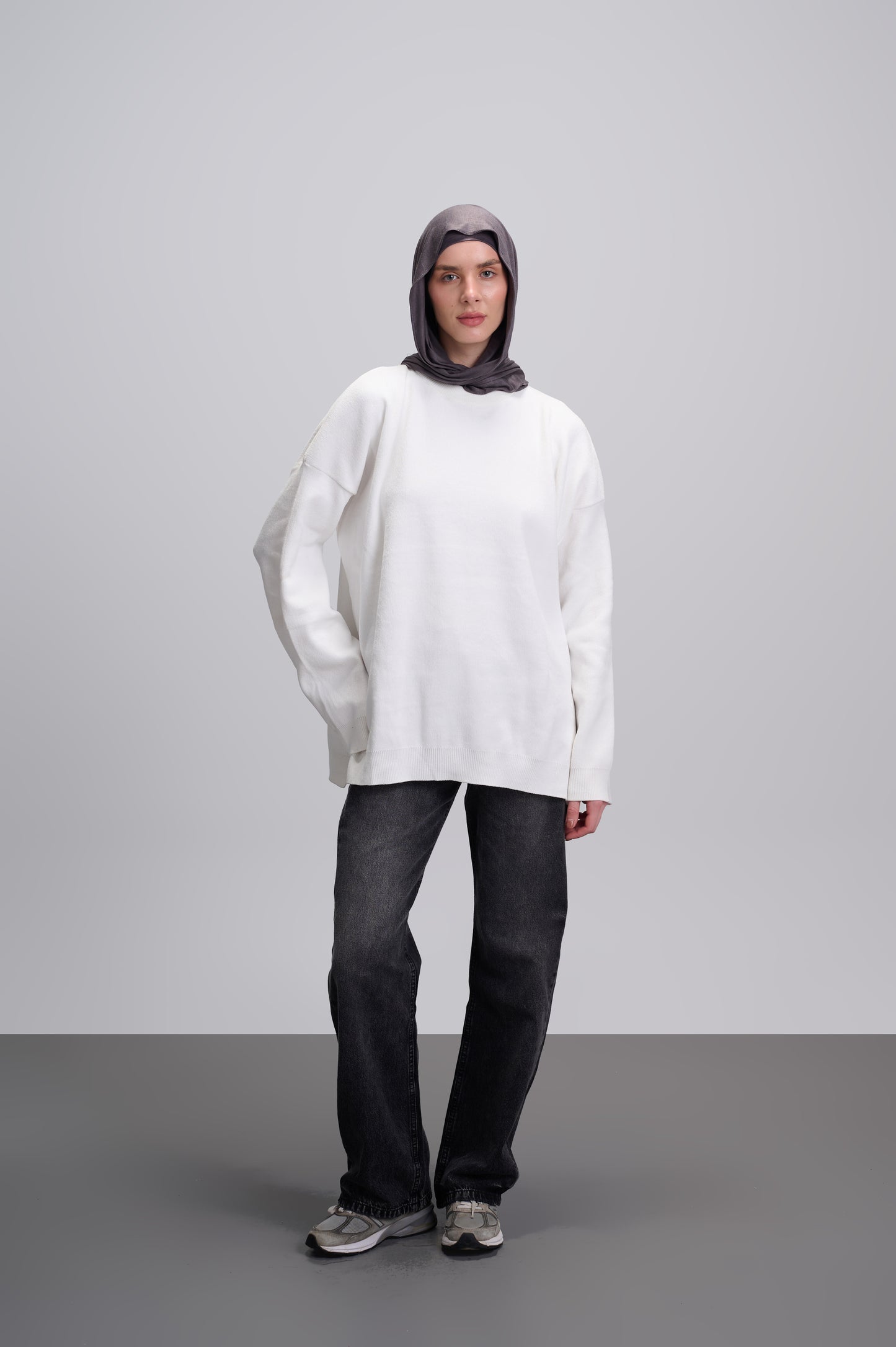 Basic Knitted Pullover